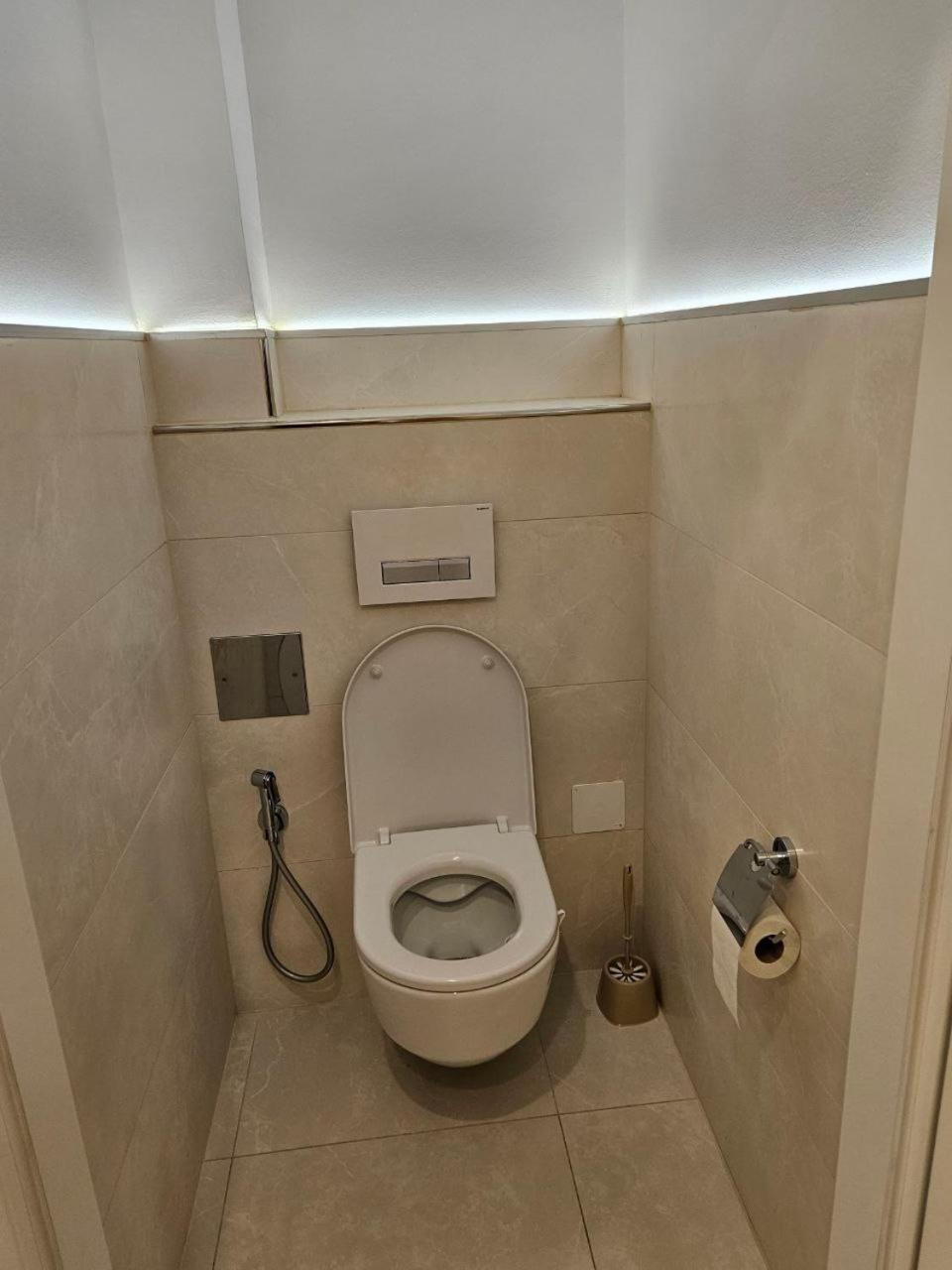 Perle Apartment Виена Екстериор снимка